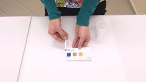 PC č. 2 – Fyziologická flóra dutiny ústnej.  Dôkaz zubného povlaku.